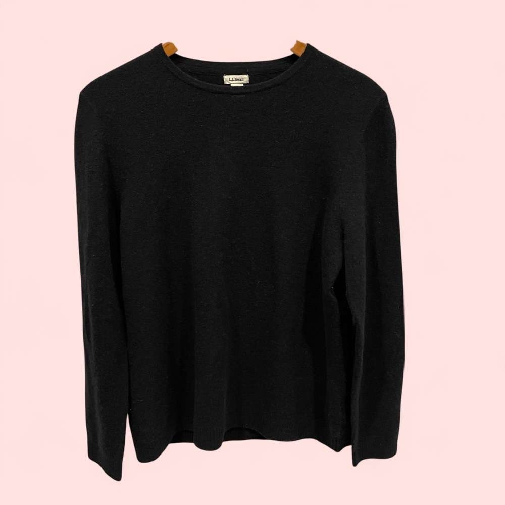 L.L. Bean black cashmere crew neck sweater soft fuzzy cozy warm